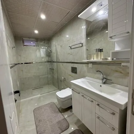 Villa Doğa Içinde Hamam Ve Havuzlu Lüx
