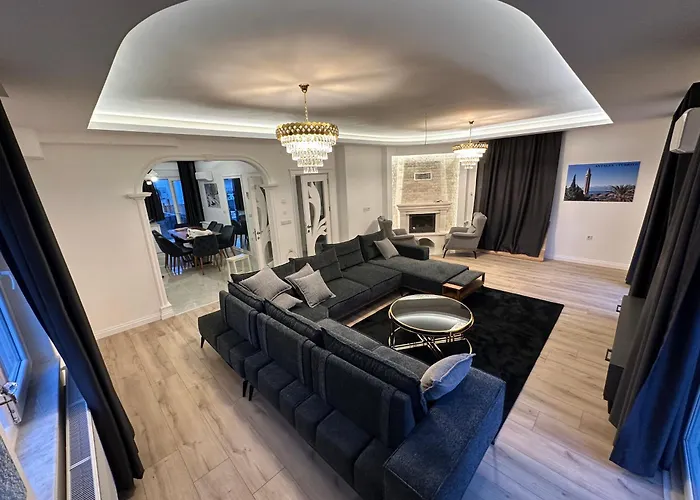 Doga Icinde Hamam Ve Havuzlu Luex * Dosemealti